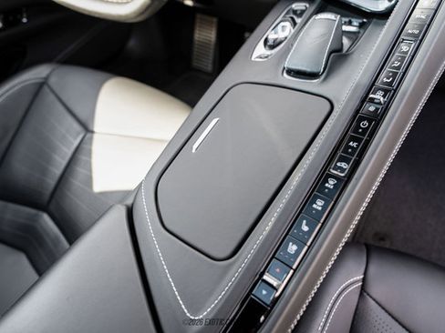 Used 2024 Chevrolet Corvette Stingray Premium Cpe w/ Z51 Performance Package RWD image 74