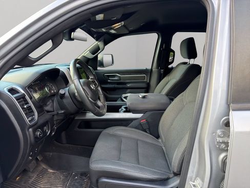 Used 2020 RAM 1500 Big Horn AWD/4WD image 4