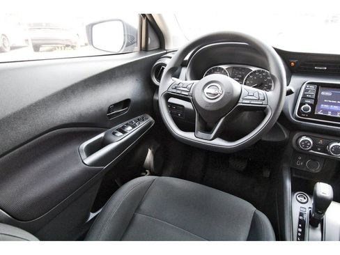 Certified 2025 Nissan Kicks Play S FWD image 8