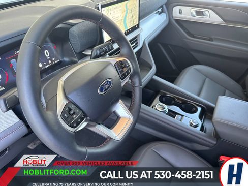 New 2026 Ford Explorer Active w/ Active Comfort Package AWD/4WD image 9