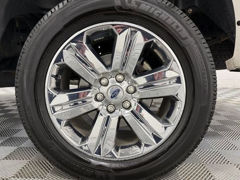 Used 2019 Ford F150 Lariat image 31