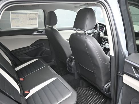 New 2025 Volkswagen Taos SEL image 43