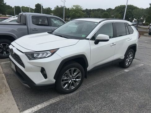 Used 2020 Toyota RAV4 Limited w/ All Weather Liner Package AWD/4WD image 20