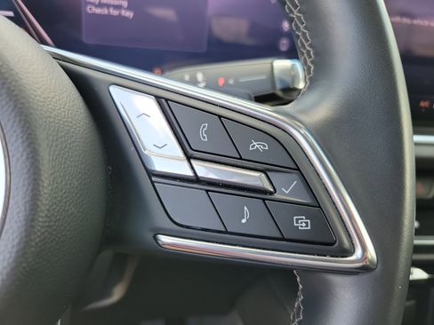Used 2024 Buick Envision Preferred AWD/4WD image 18