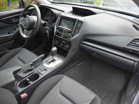 Used 2017 Subaru Impreza 2.0i AWD/4WD image 39