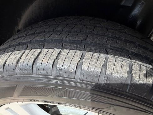 Used 2013 Mercedes-Benz ML 350 BlueTEC 4MATIC image 19