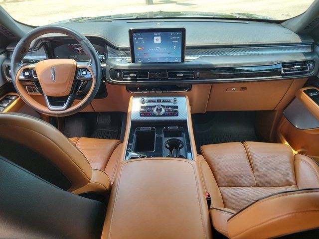 Used 2021 Lincoln Aviator Black Label w/ Dynamic Handling Package AWD/4WD image 20
