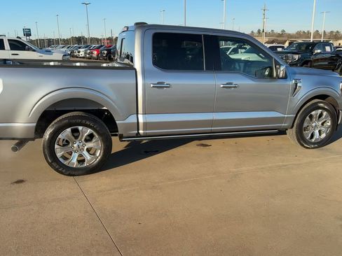 Used 2023 Ford F150 Platinum image 8