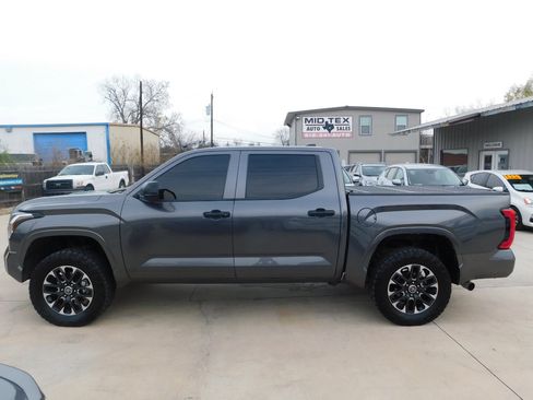 Used 2024 Toyota Tundra SR image 4