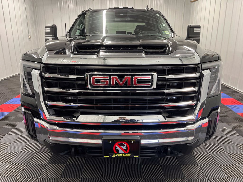 Used 2024 GMC Sierra 2500 SLE w/ SLE Convenience Package AWD/4WD image 8