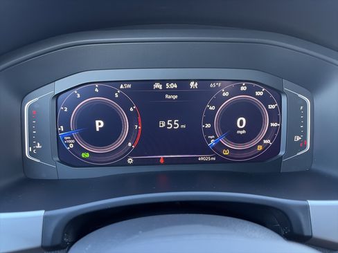 Used 2023 Volkswagen Atlas SE w/ Panoramic Sunroof Package image 17