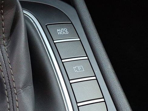 Used 2025 Hyundai Kona SEL image 23