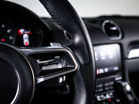 Certified 2020 Porsche 718 Cayman RWD image 17