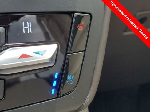 Used 2020 Ford Explorer Platinum image 14