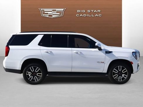 Used 2023 GMC Yukon AT4 w/ AT4 Premium Package AWD/4WD image 6