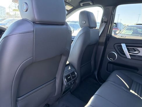 New 2026 Land Rover Discovery Sport Landmark image 13