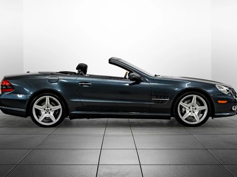 Used 2012 Mercedes-Benz SL 550 image 9