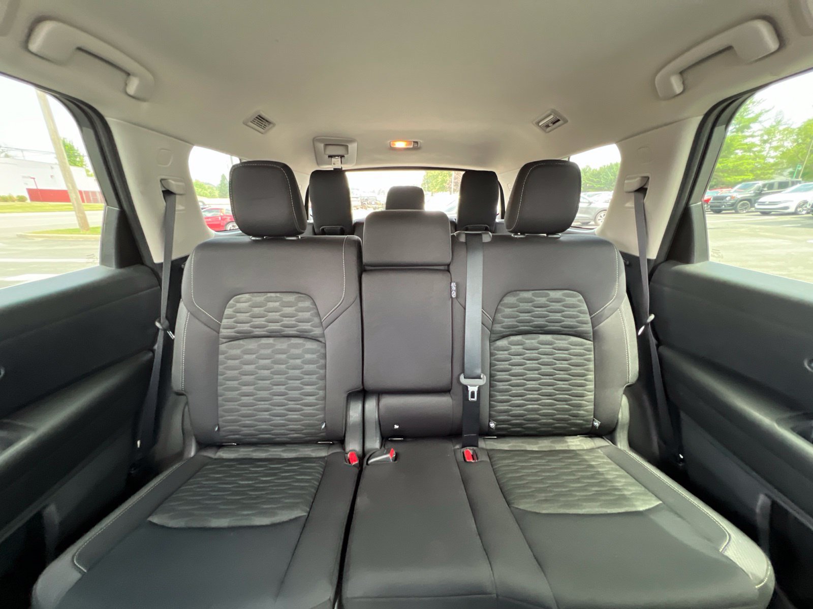 Used 2022 Nissan Pathfinder SV AWD/4WD image 55