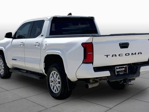 Used 2024 Toyota Tacoma SR5 RWD image 12
