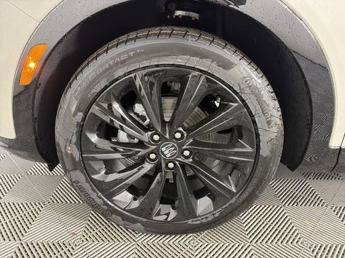 New 2026 Buick Envista Preferred w/ Convenience II Package image 17