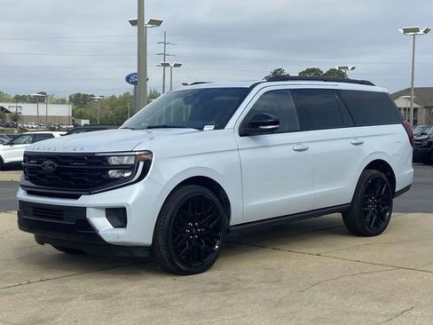 New 2026 Ford Expedition Platinum AWD/4WD image 5