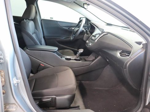 Used 2024 Chevrolet Malibu LS FWD image 18