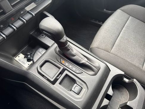 Certified 2024 Chevrolet Colorado W/T image 14