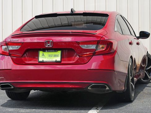 Used 2021 Honda Accord Sport Special Edition image 4