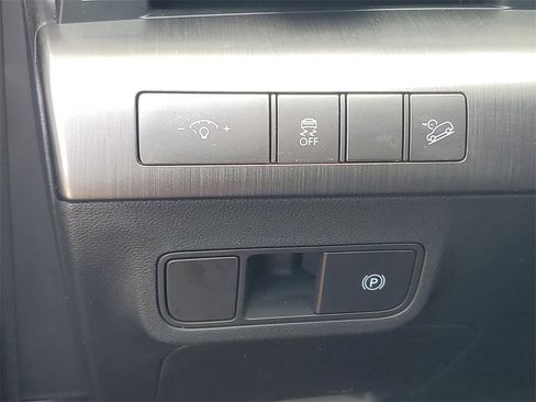 Used 2025 Hyundai Kona SEL image 22