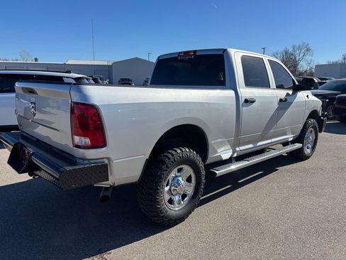 Used 2018 RAM 2500 Tradesman w/ Chrome Appearance Group image 5
