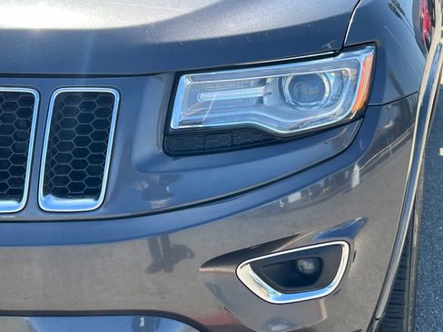 Used 2014 Jeep Grand Cherokee Overland w/ Advanced Technology Group image 11