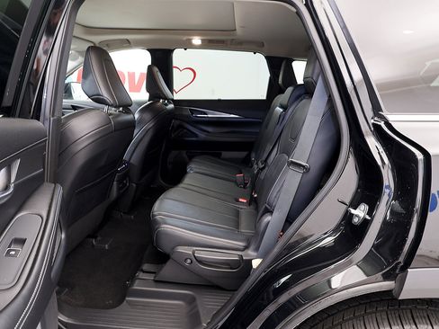 Used 2023 INFINITI QX60 Luxe w/ Cargo Package AWD/4WD image 14