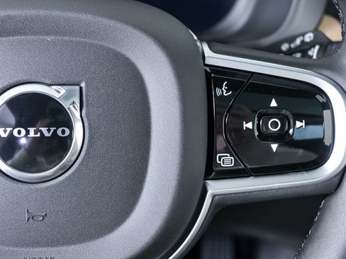 New 2026 Volvo XC60 B5 Plus w/ Climate Package image 11