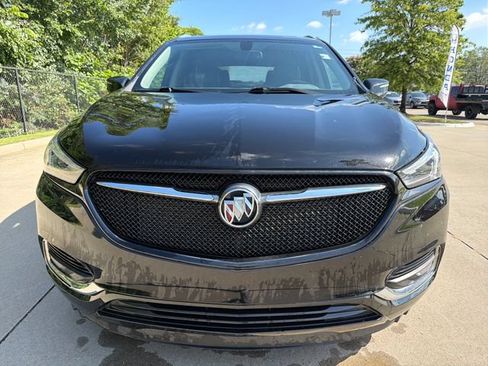 Used 2021 Buick Enclave Essence w/ Sport Touring Edition FWD image 8