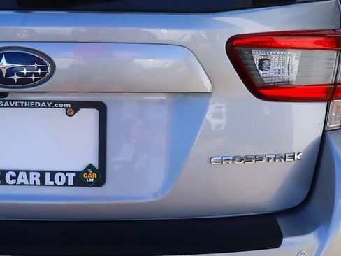 Used 2020 Subaru Crosstrek 2.0i Limited w/ Moonroof Package w/Navigation image 19