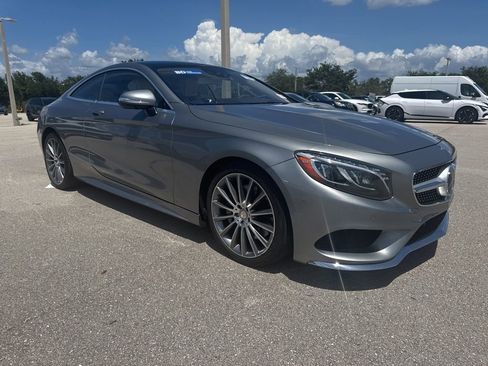 Used 2015 Mercedes-Benz S 550 4MATIC Coupe image 2