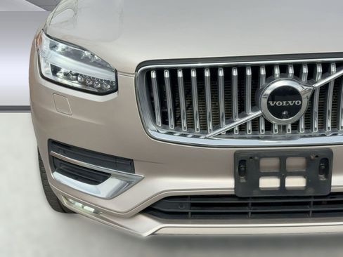 Certified 2023 Volvo XC90 B6 Plus w/ Protection Package image 10
