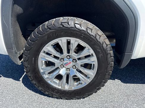 Used 2022 GMC Sierra 1500 Denali AWD/4WD image 32