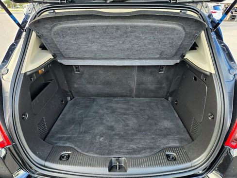 Used 2019 Buick Encore Sport Touring image 19