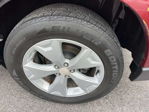 Used 2015 Subaru Forester 2.5i Limited AWD/4WD image 14