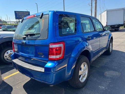 Used 2011 Ford Escape XLS w/ 101A Rapid Spec Order Code FWD image 9