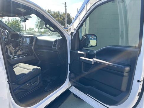 Used 2018 Ford F150 XLT w/ Equipment Group 302A Luxury AWD/4WD image 28
