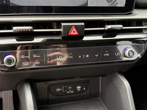 New 2026 Kia Sportage SX image 27