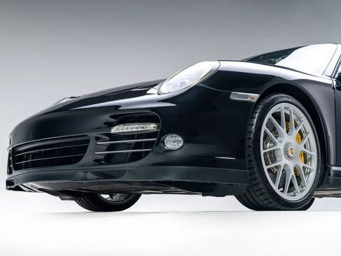 Used 2011 Porsche 911 Turbo AWD/4WD image 27