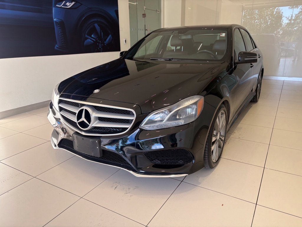 Used 2014 Mercedes-Benz E 350 4MATIC Sedan 360° Tour