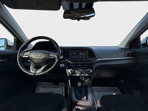 Used 2020 Hyundai Elantra Value Edition w/ Cargo Package (C1) FWD image 10