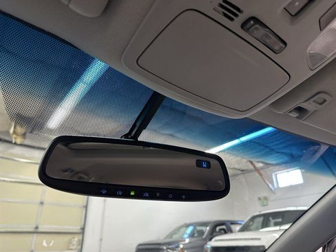 Used 2015 Toyota Sienna XLE AWD/4WD image 35