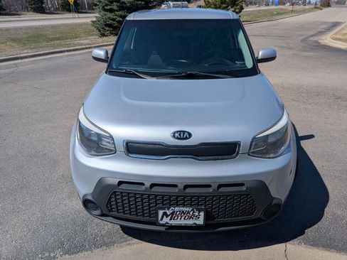 Used 2016 Kia Soul w/ Convenience Package image 4