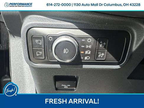 Used 2025 Ford Bronco Badlands AWD/4WD image 16