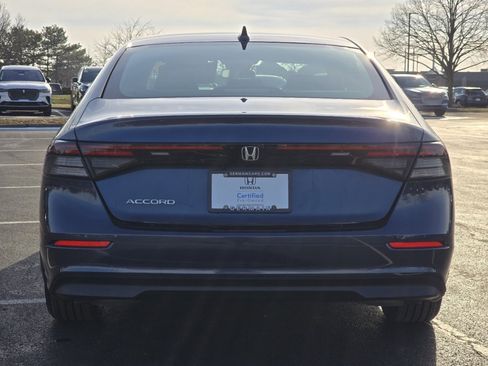 Certified 2023 Honda Accord EX image 17